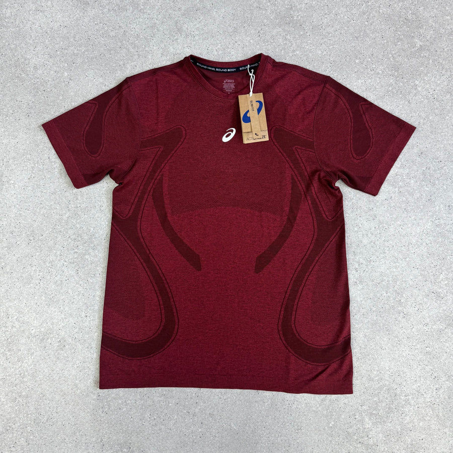 ASICS Seamless Performance T-Shirt Maroon