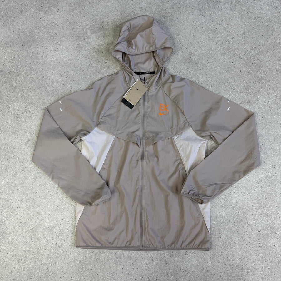 Nike Stride EK Men's UV Repel Running Jacket - Brown