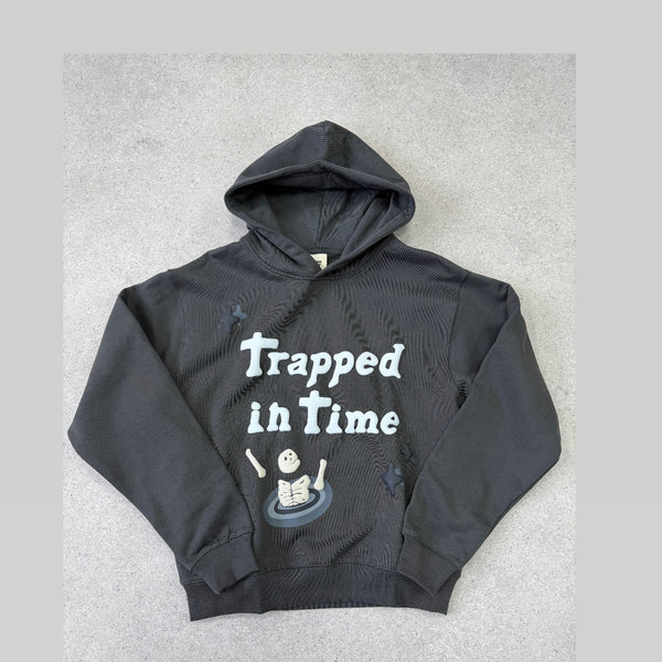 BROKEN PLANET MARKET TRAPPED IN TIME HOODIE SOOT BLACK