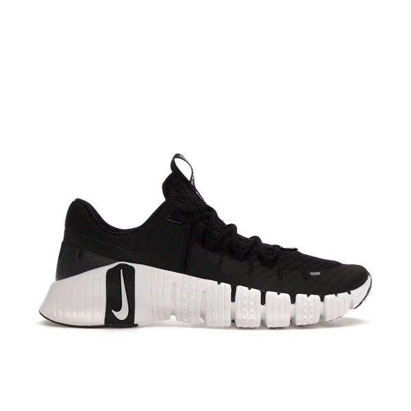 NIKE FREE METCON 5 BLACK WHITE